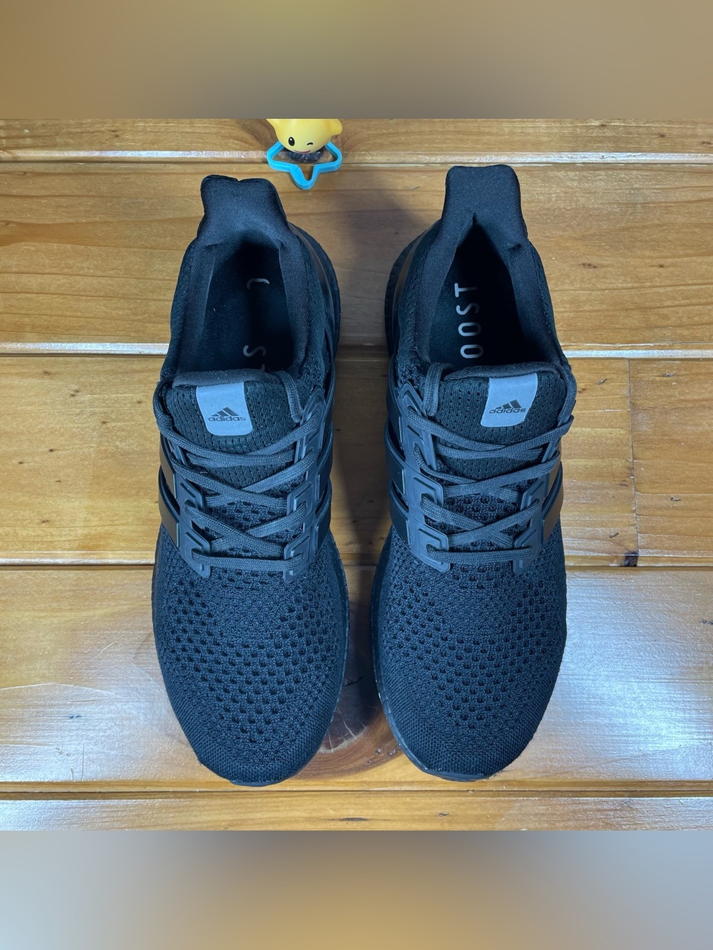 Adidas Ultraboost 1.0 Mens Size 11.5 Triple Black Running Shoes Sneakers HQ4199 - Picture 4 of 16